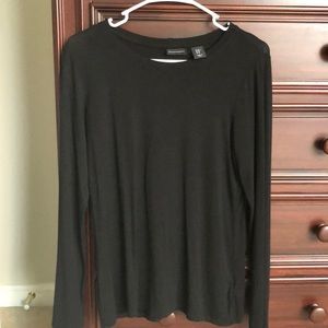 Basic black long sleeve T-shirt